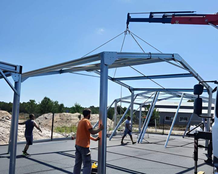 Votre partenaire pour le montage et l'assemblage de structures métalliques.