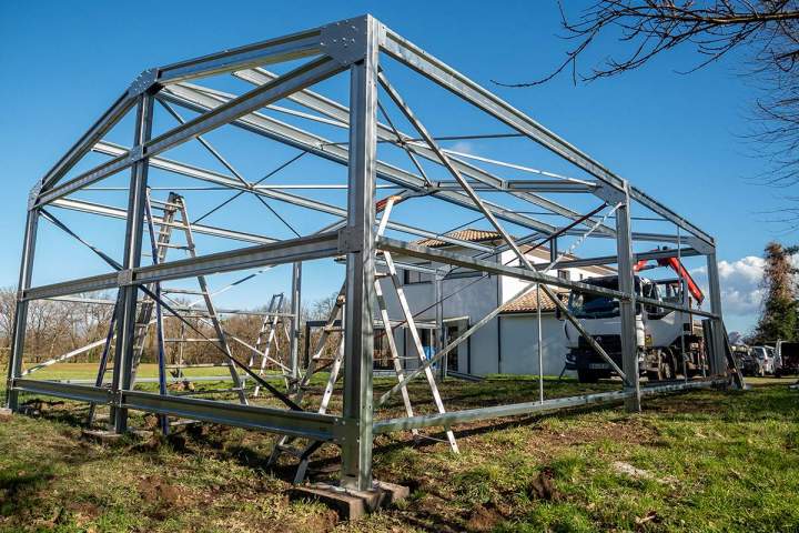 Montage de structures métalliques Landes