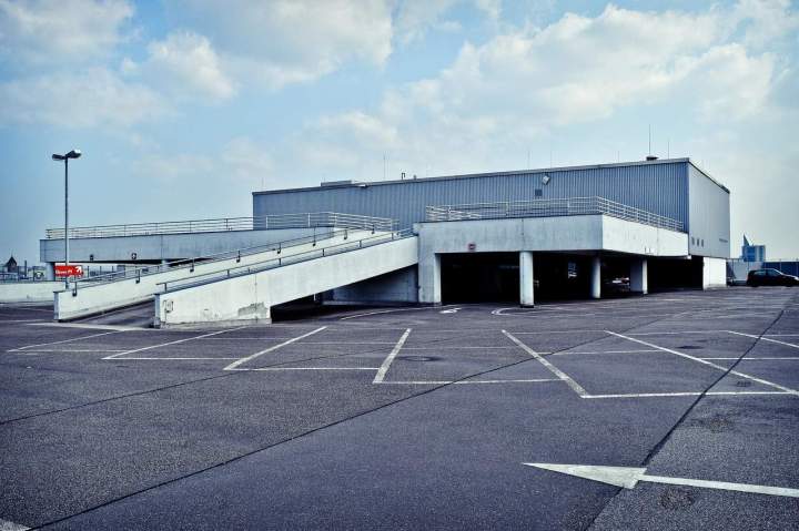 hangar metallique2