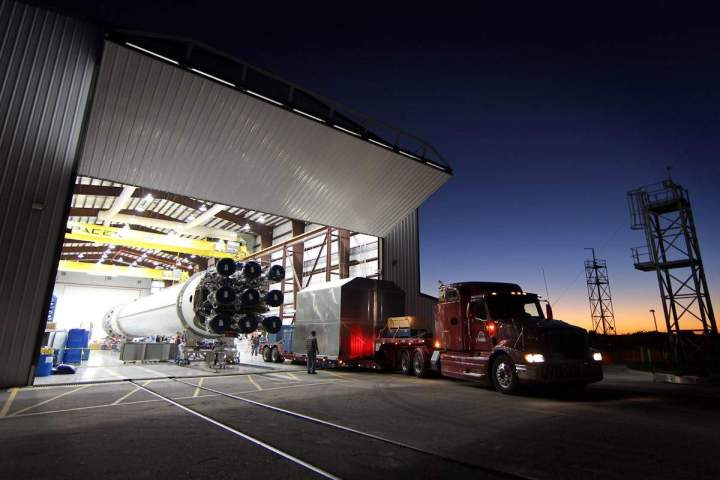 hangar metallique